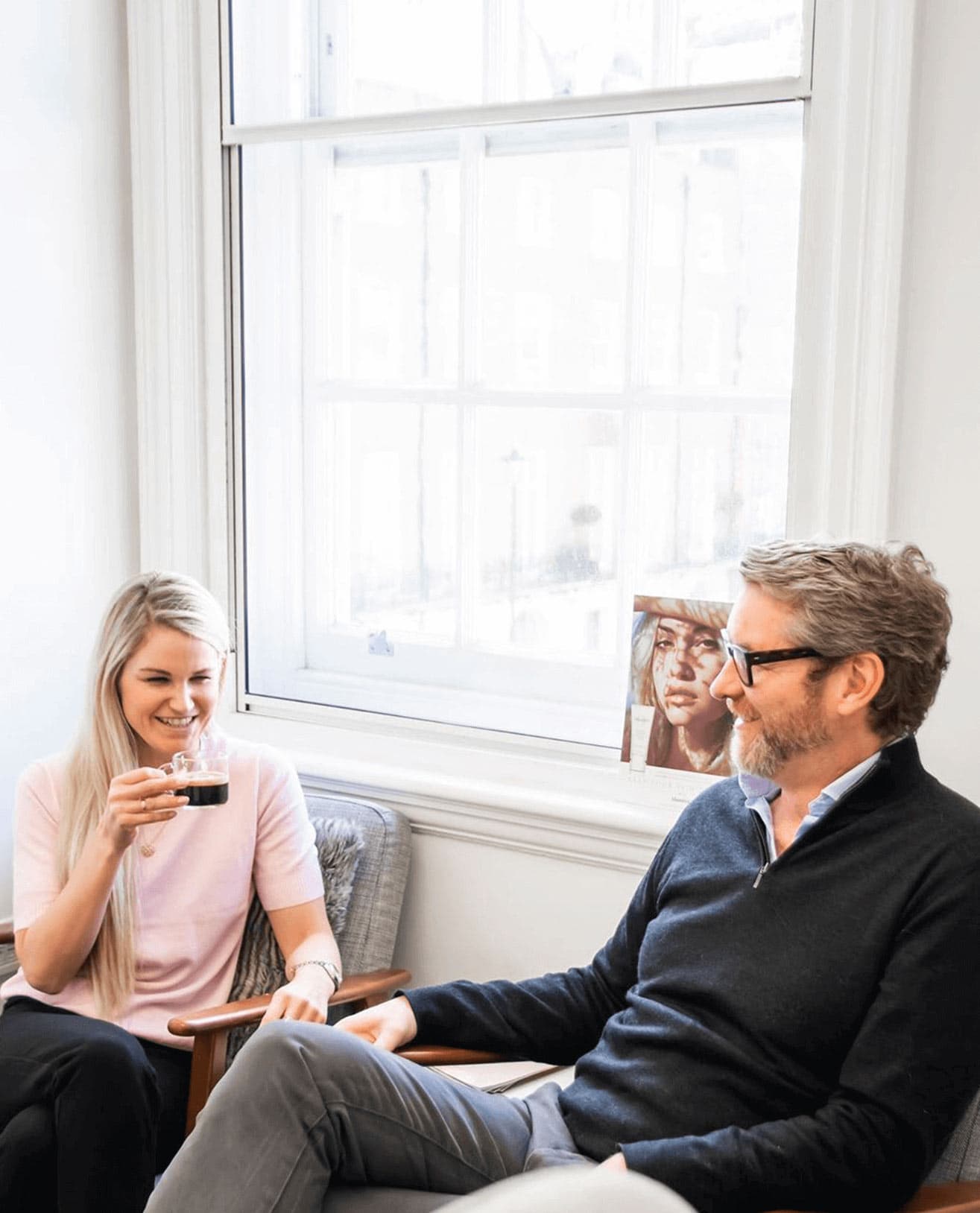 conversation-coffee-happy