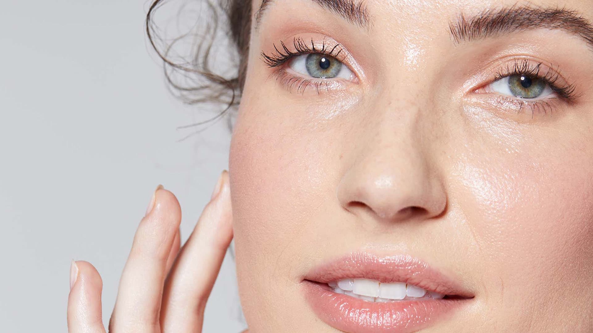 face-closeup-women-model